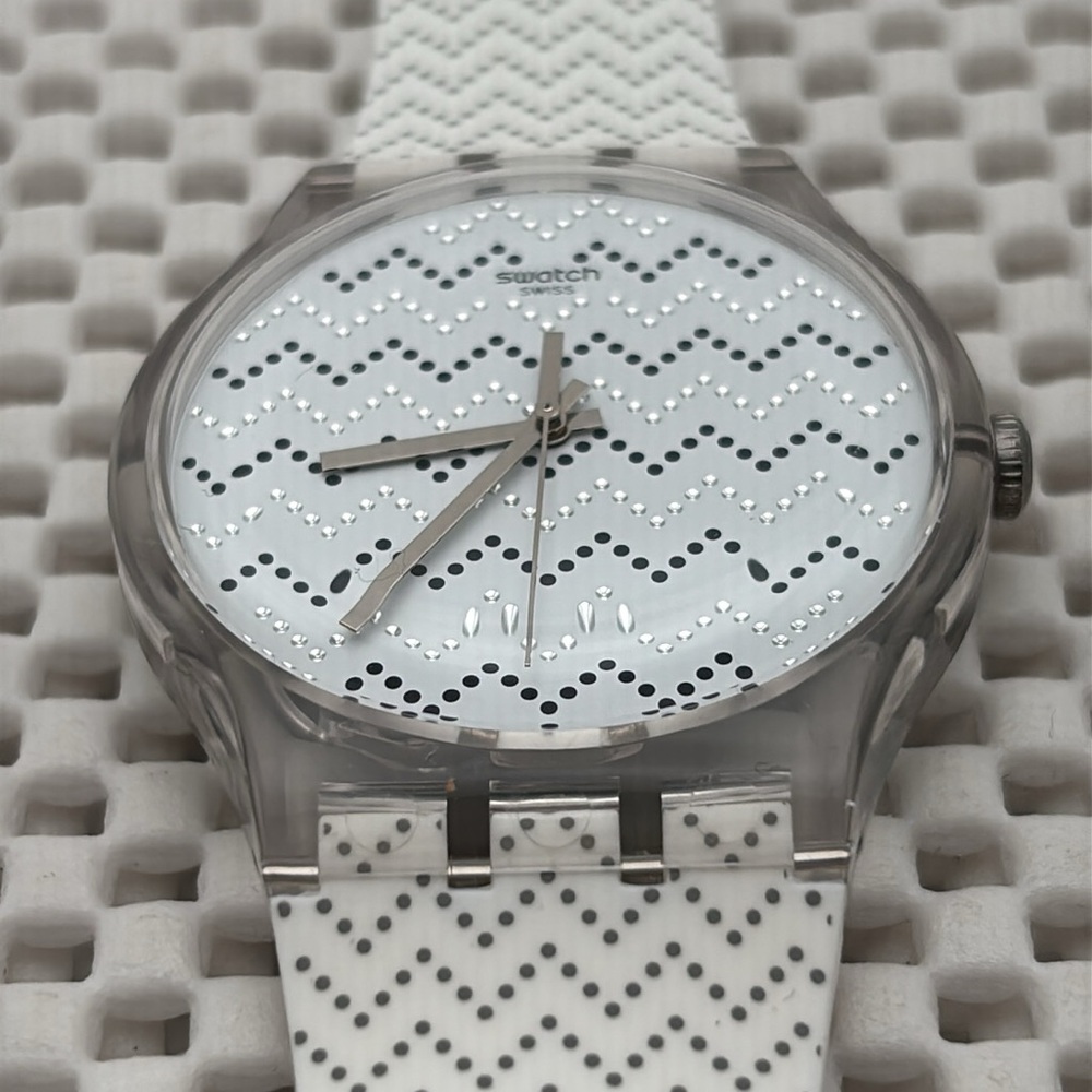 Swatch Watch - SUOK118 - WAVEY DOTS - Picture 7 of 8
